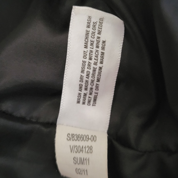 GAP Abstract B&W Mini Skirt With Pockets Size 10 - Picture 9 of 10